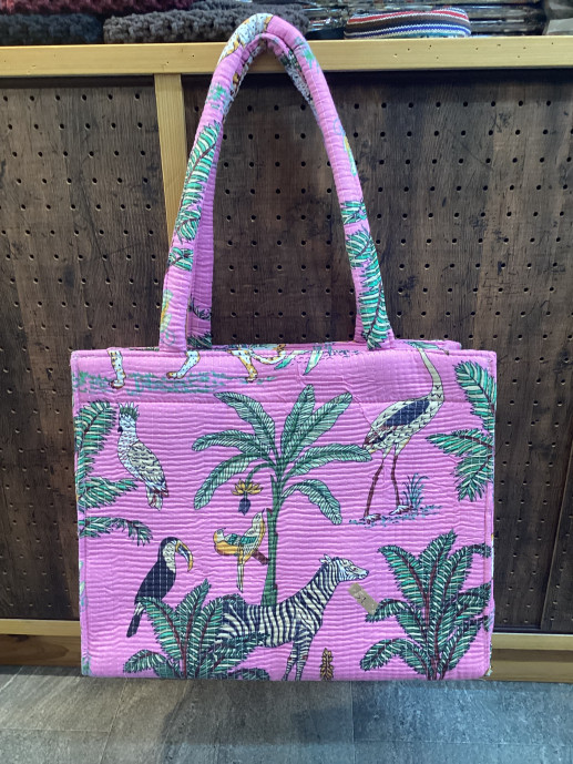 Tote bag