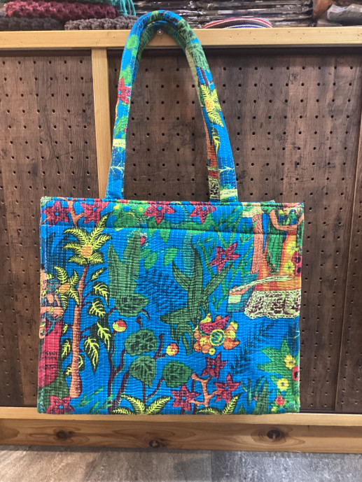 Tote bag